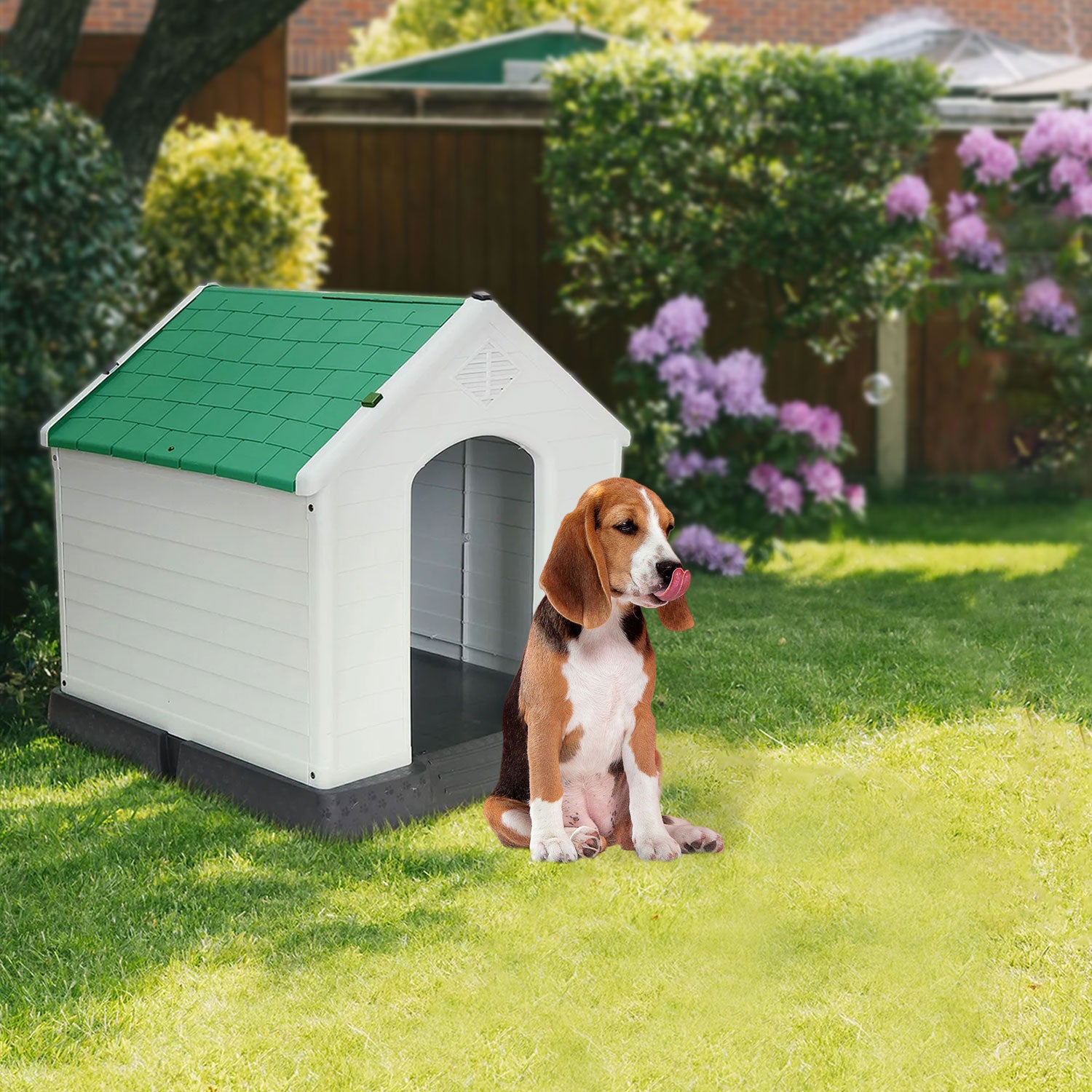 AQPET FRIENDS CHALET PLASTIC DOG HOUSE