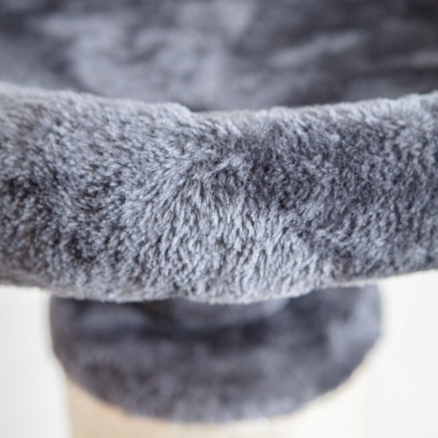 AQPET FRIENDS SCRATCHING POST DUBLIN 39X39X58 CM