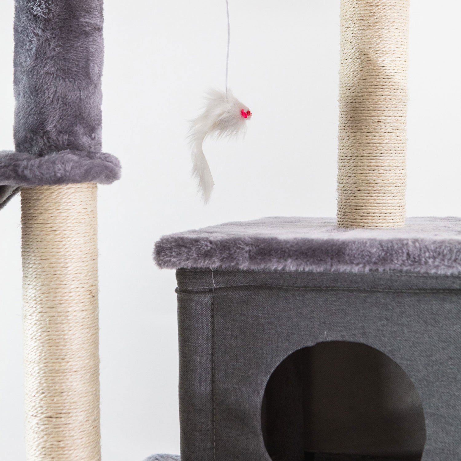 AQPET FRIENDS SCRATCHING POST LONDON 48X44X125 CM H